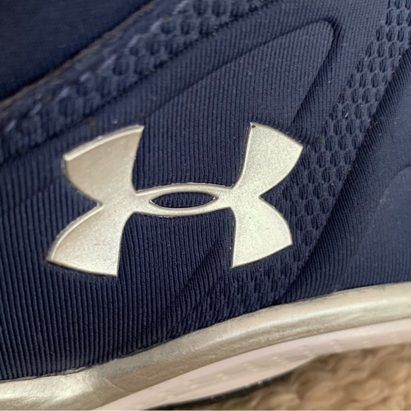 Under Armour MicroG 4D Foam Running Shoes - Picture 5 of 11